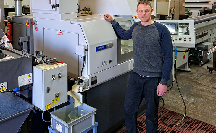 TURNED PARTS SUBCONTRACTOR PROGRESSES WITH MODERN SLIDING-HEAD TECHNOLOGY
